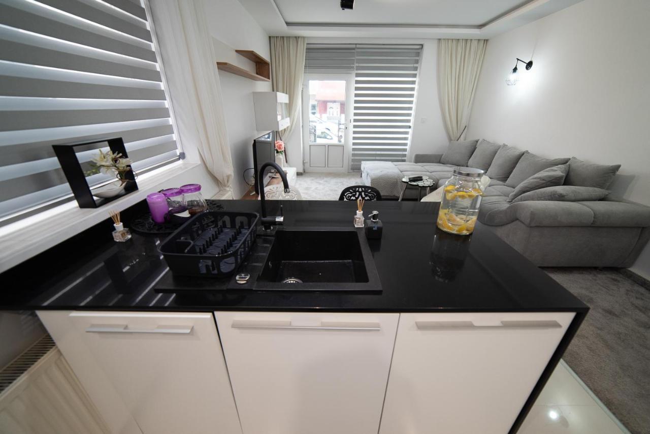 Apartamento Jelenar Novi Sad Exterior foto